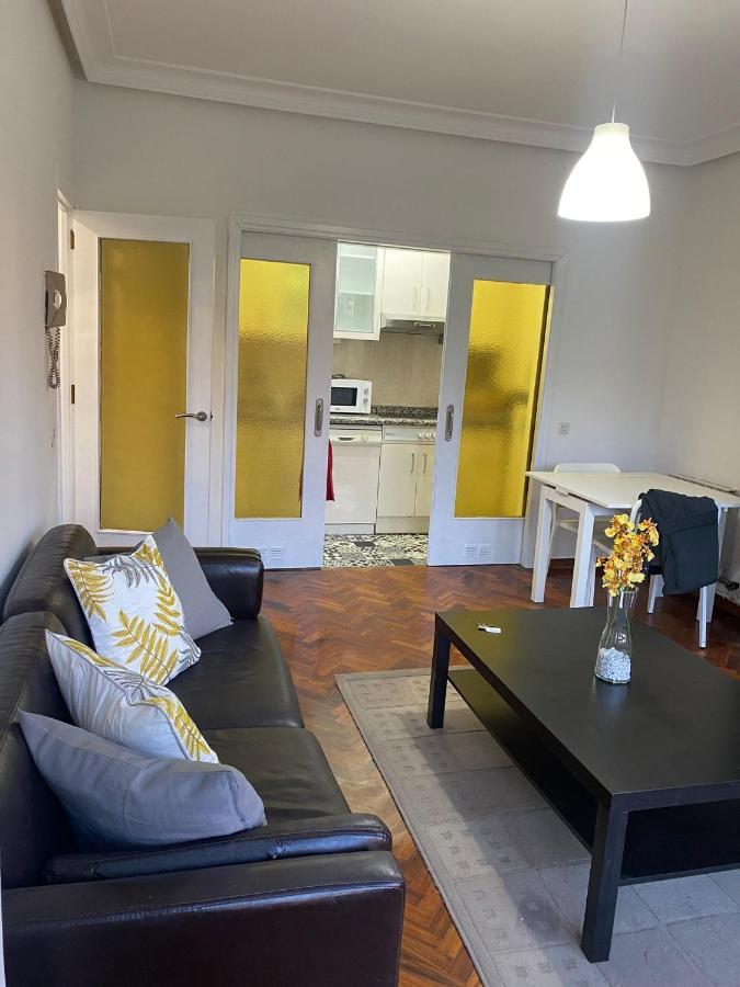 Apartamento Buenavista En Oviédo Exterior foto